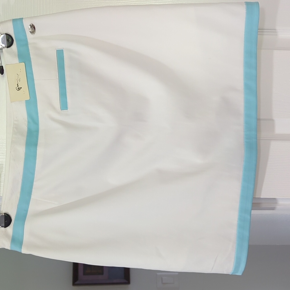 NWT GREG NORMAN White Skort with Blue Trim Size 10 - Picture 3 of 5